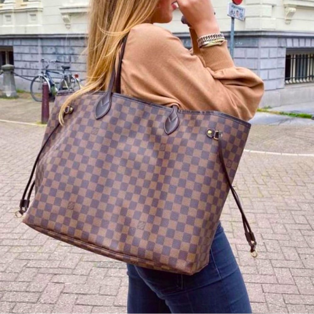 BRAND NEW NEVERFULL GM TOTE- DAMIER EBENE